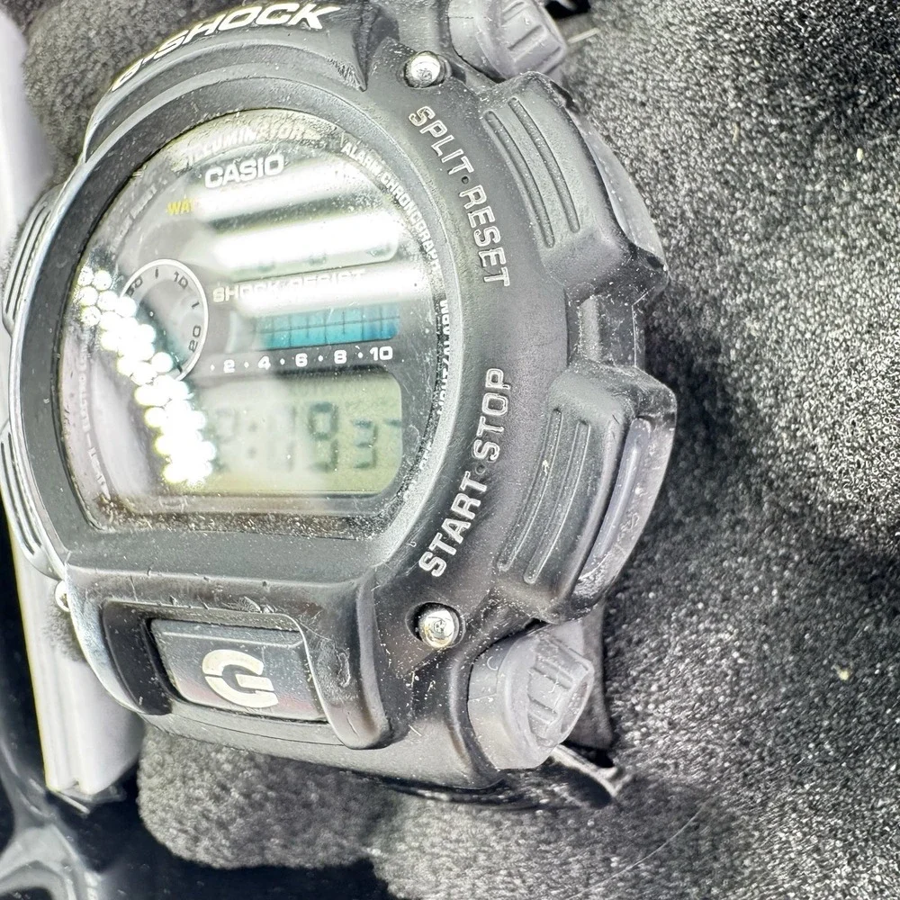 Casio G-Shock DW-9052 Regulus A1180 Digital Watch Black 200M Shock Resistant